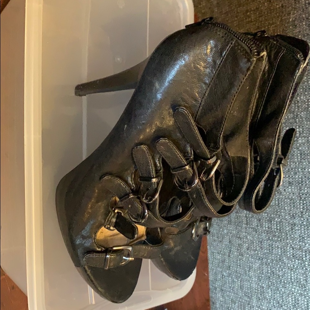 Aldo Bootie - Picture 2 of 6